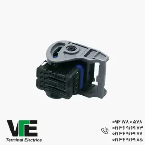 تصویر سوکت ۳۲ خانه مشکی ECU با کاور